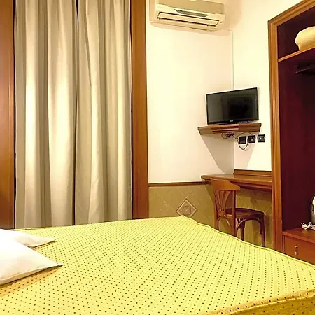 Astrid Hotel